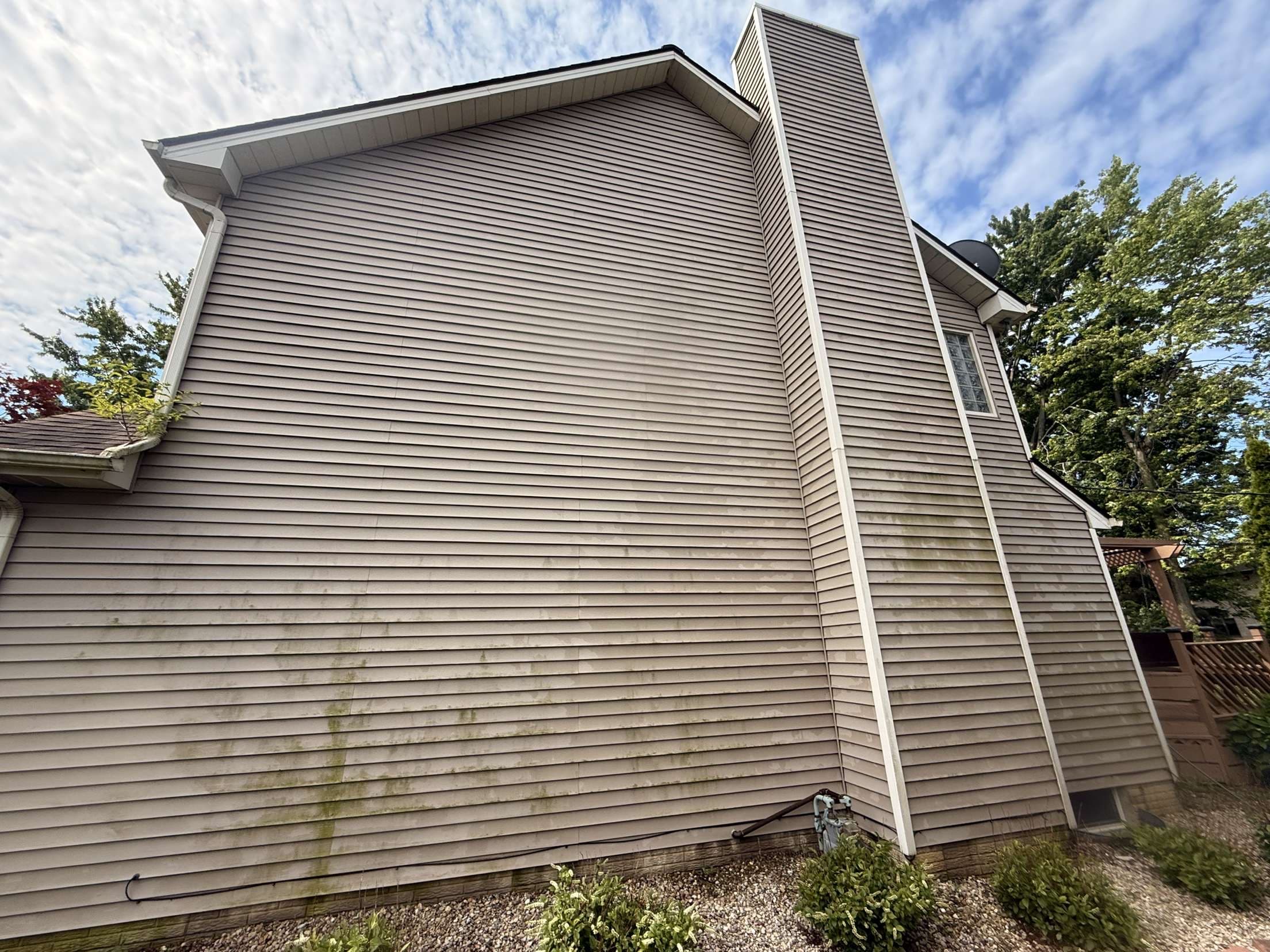 House exterior before soft washing